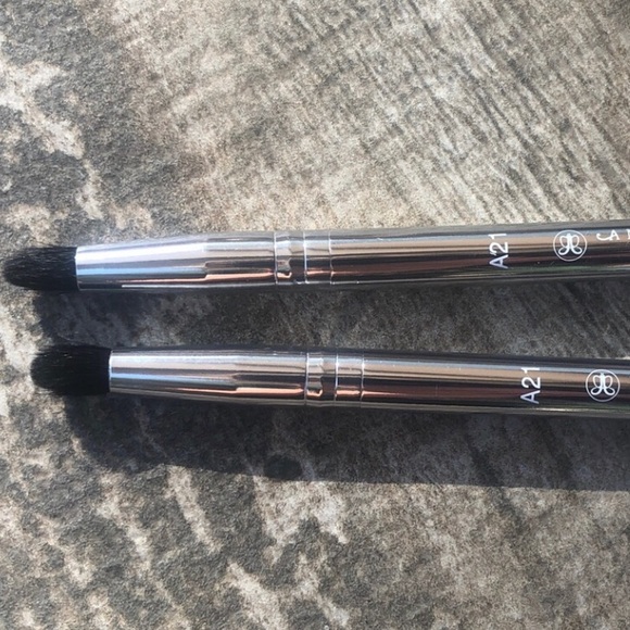 Anastasia Beverly Hills Other - LOT OF 2 ABH A21 Pencil Brushes